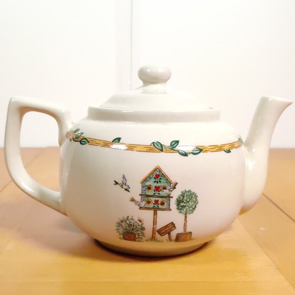 Thompson Pottery & China Tea PotVTG